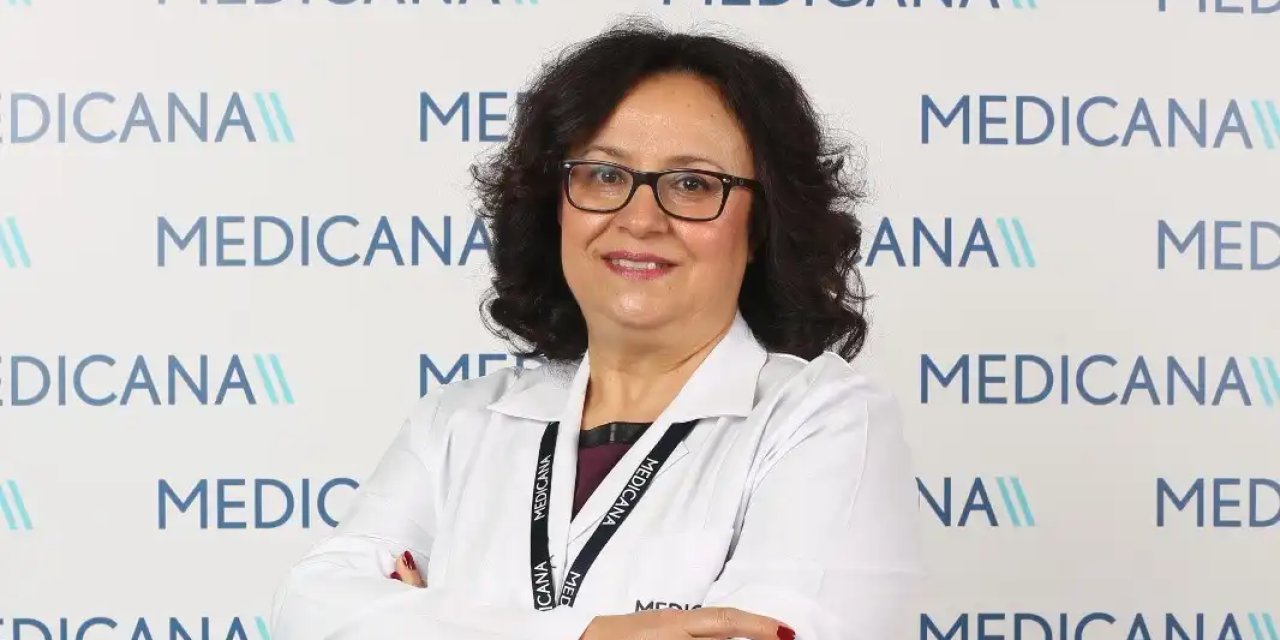 Güneşle gelen cilt lekelerine dikkat