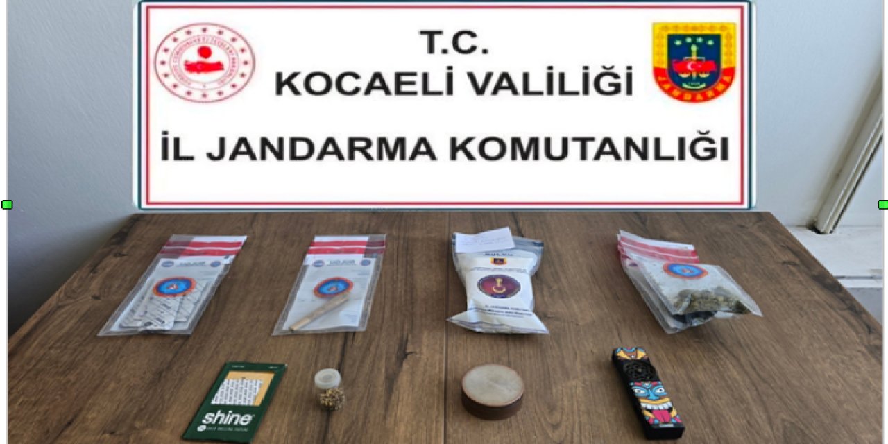 Durdurulan Araçta Kokain ve Esrar Çıktı!