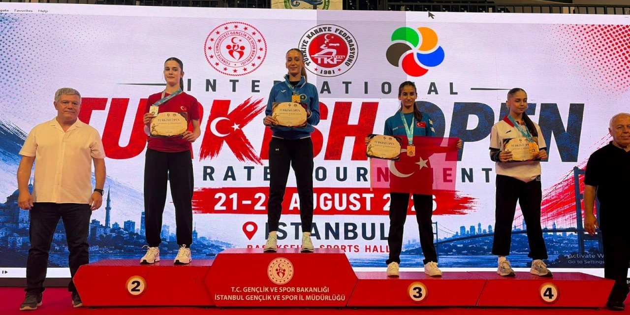 Karateci Naz Kayadere'den altın madalya