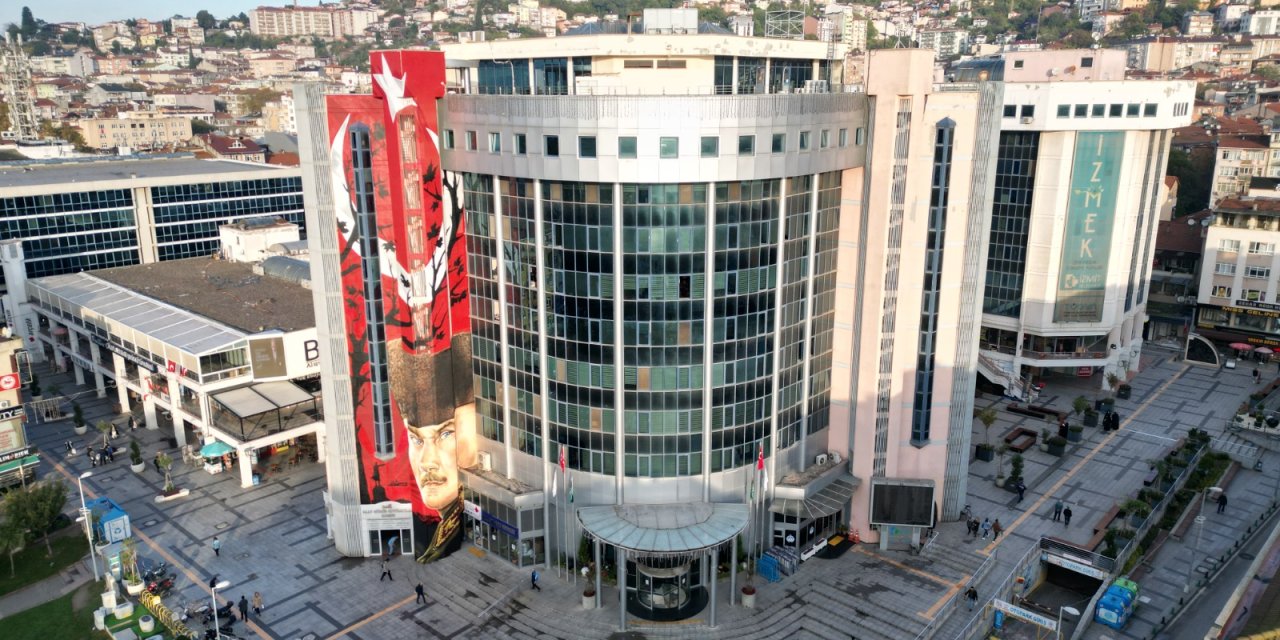 İzmit Belediyesinden dolu  mağduru çiftçilere destek