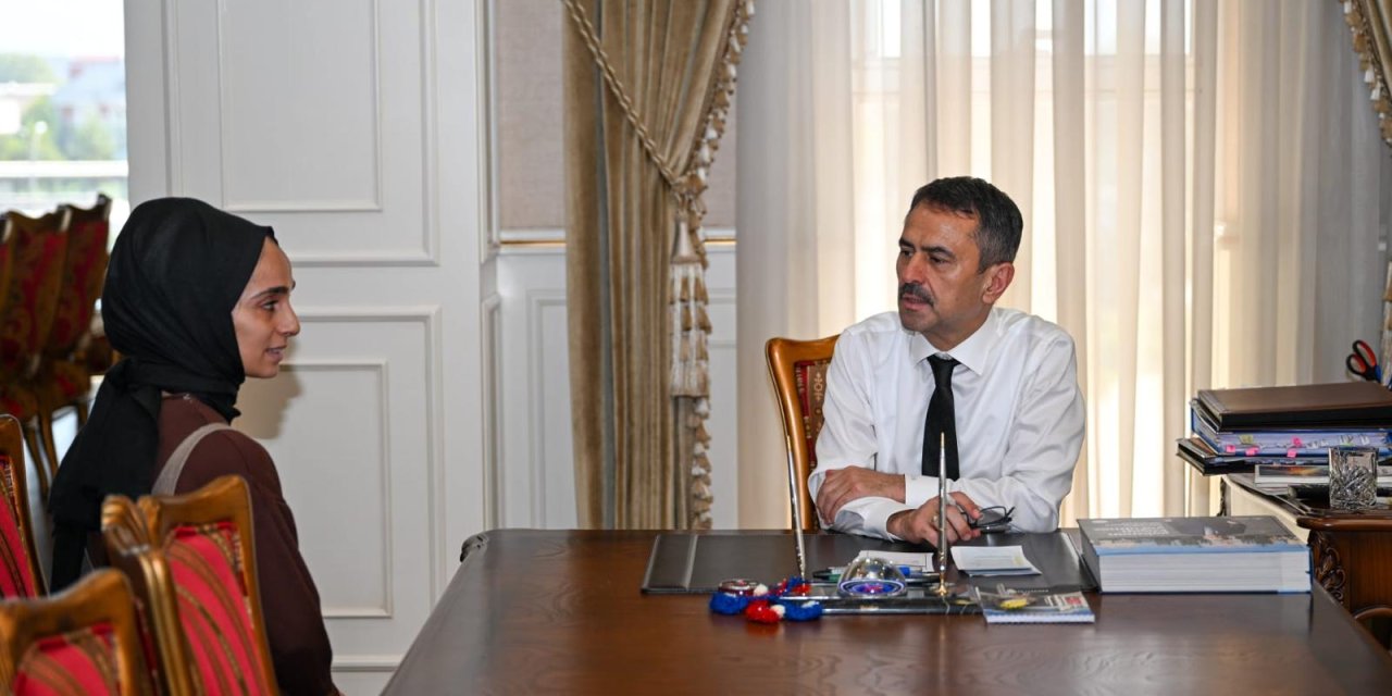 Vali Aktaş, Vatandaşlarla Bir Araya Geldi