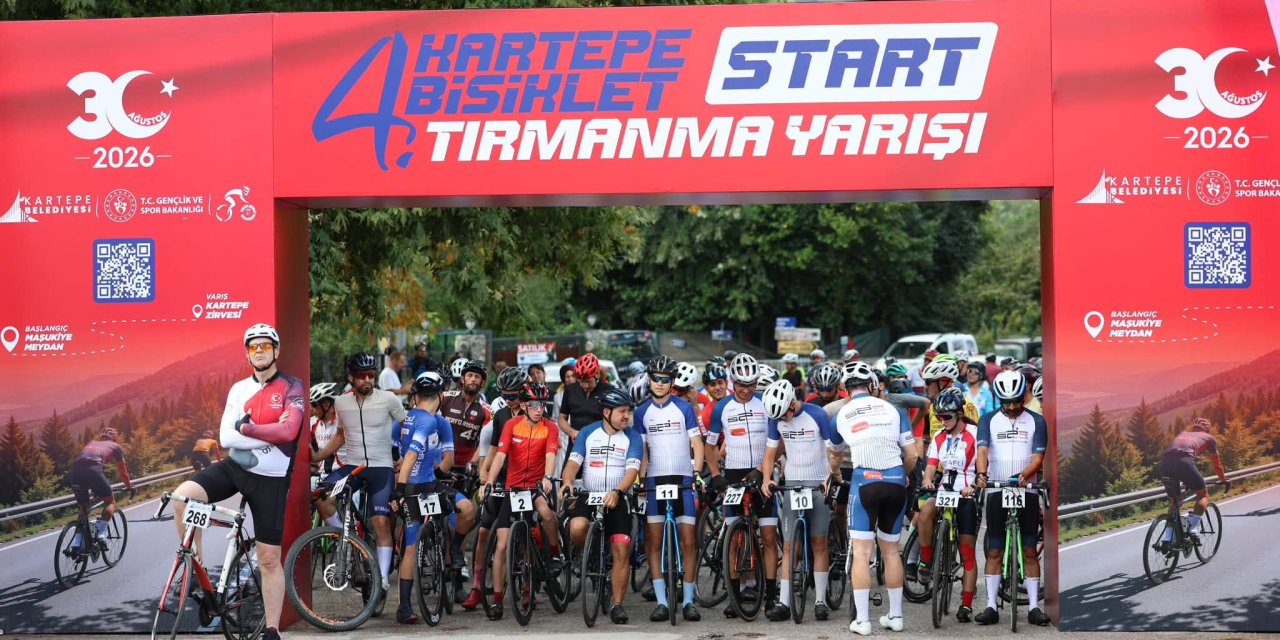 Zafer Bayramı’nda Kartepe Zirvesine Pedalladılar