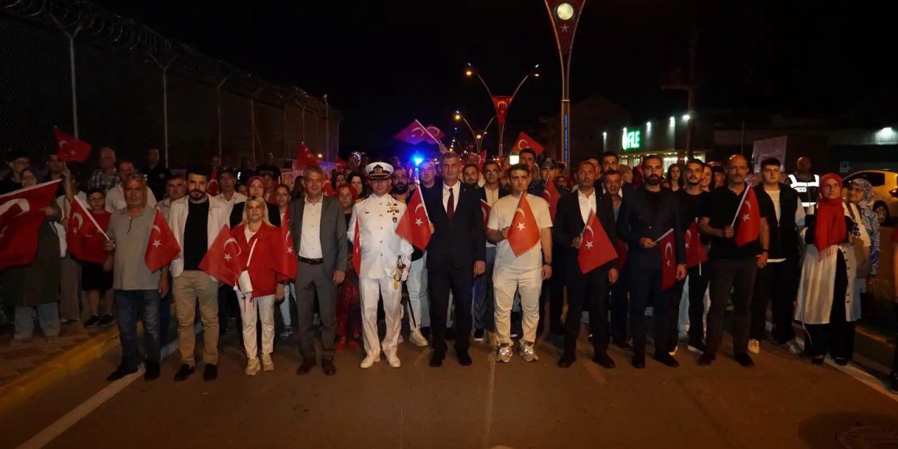 Gölcük'te 30 Ağustos Zafer Bayramı Coşkusu