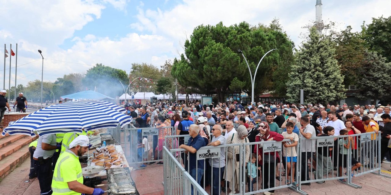 6 bin balık ekmek ikram edildi