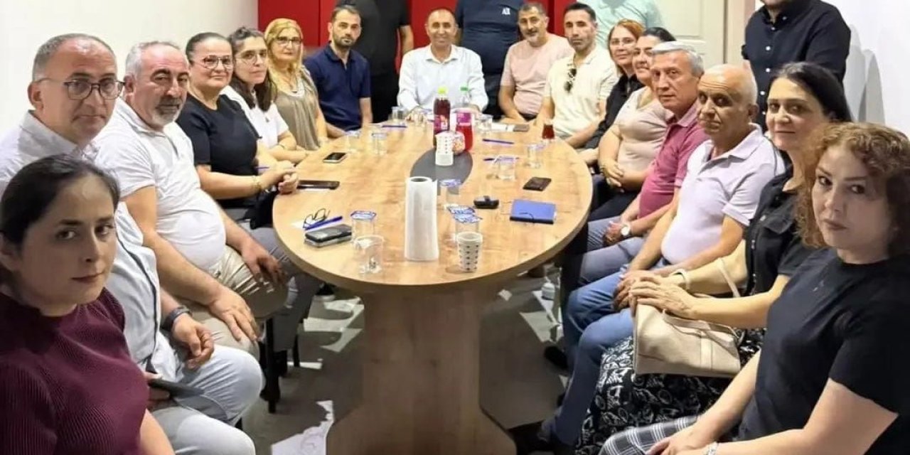 Yeni Parti Çayırova İlk  Toplantısını Gerçekleştirdi