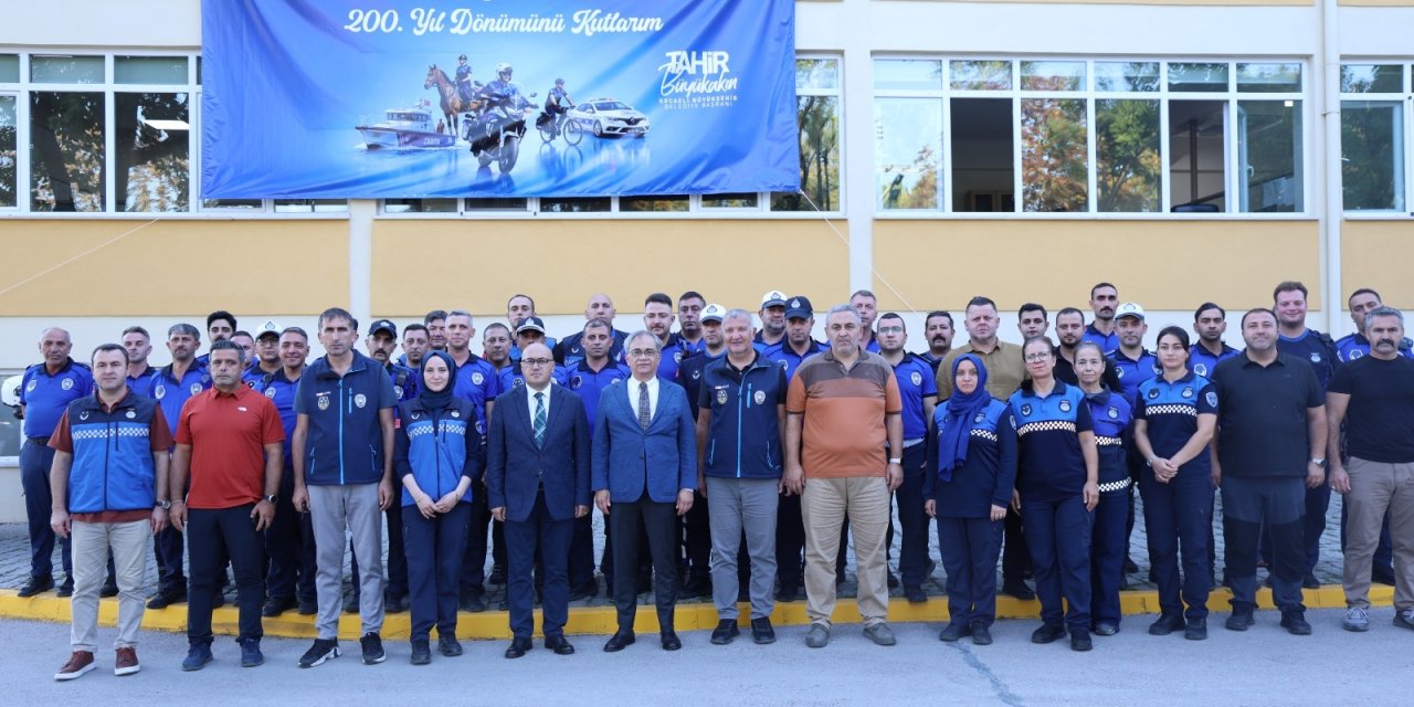 Hayri Baraçlı’dan zabıtaya 200. yıl ziyareti