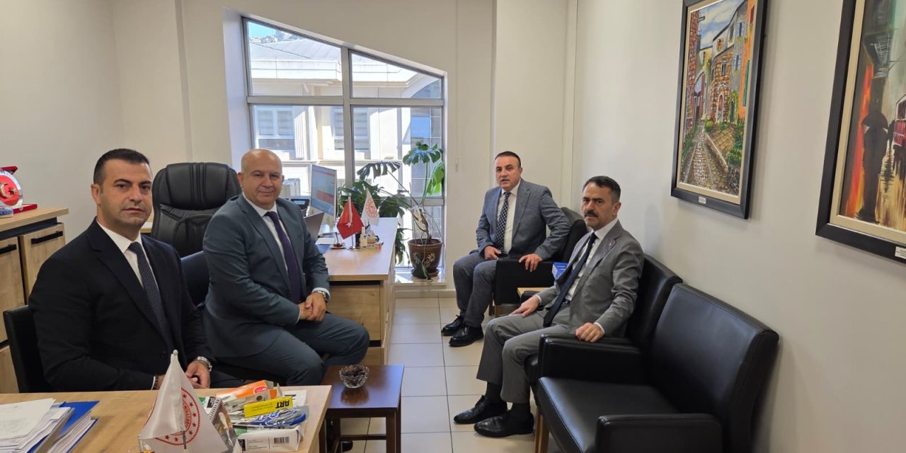 Vali Aktaş, MEB Başmüfettişi Bülent İpek’i Ziyaret Etti