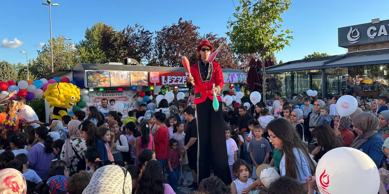 Çayırovalı çocuklar, ‘Yaza veda’ etkinliğinde buluştu