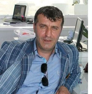 ‘NE OLURSAN OL YİNE GEL’