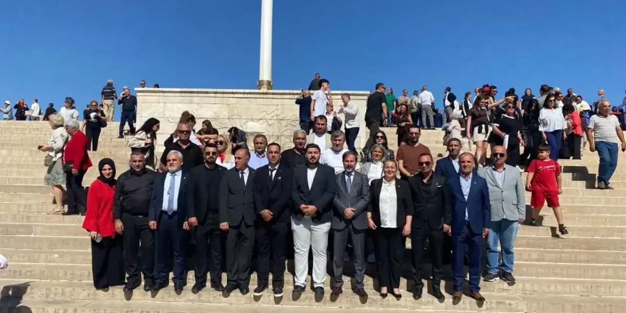 CHP Kocaeli Anıtkabir'de
