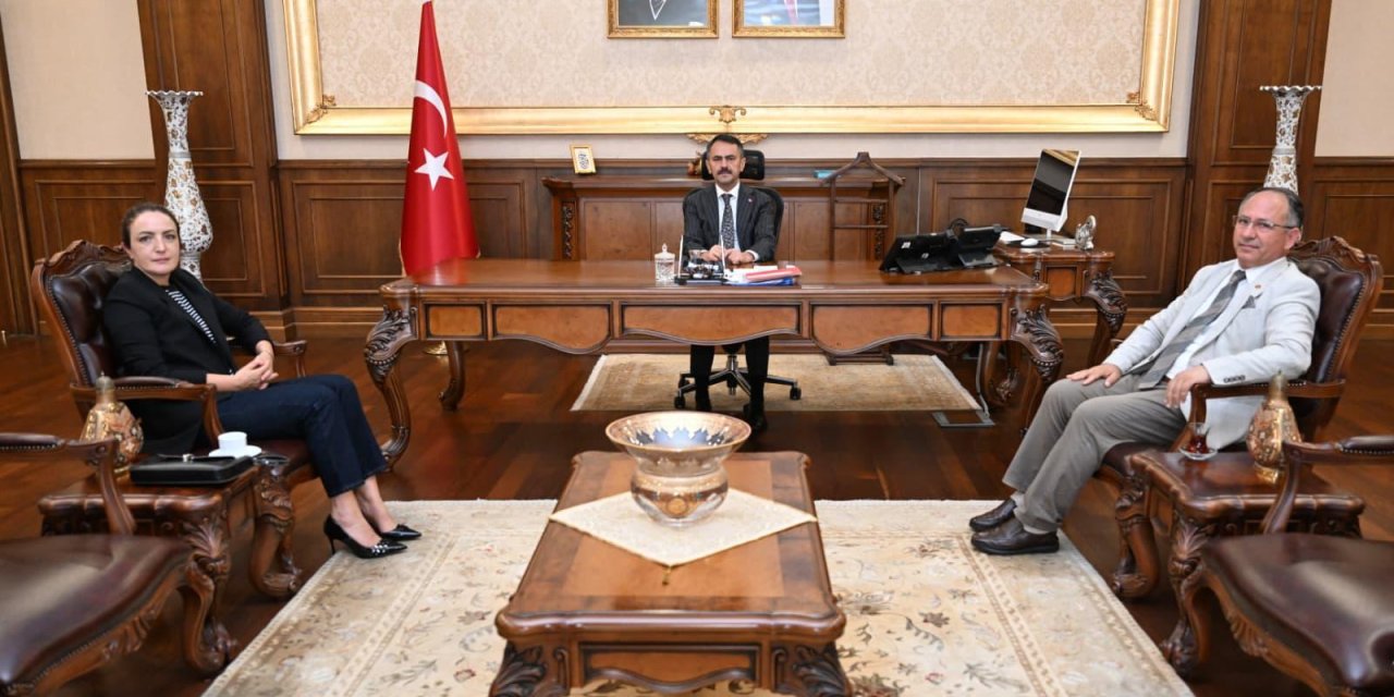 World Türk TV Sahibi Adem Erdağı, Vali İlhami Aktaş’ı Ziyaret Etti