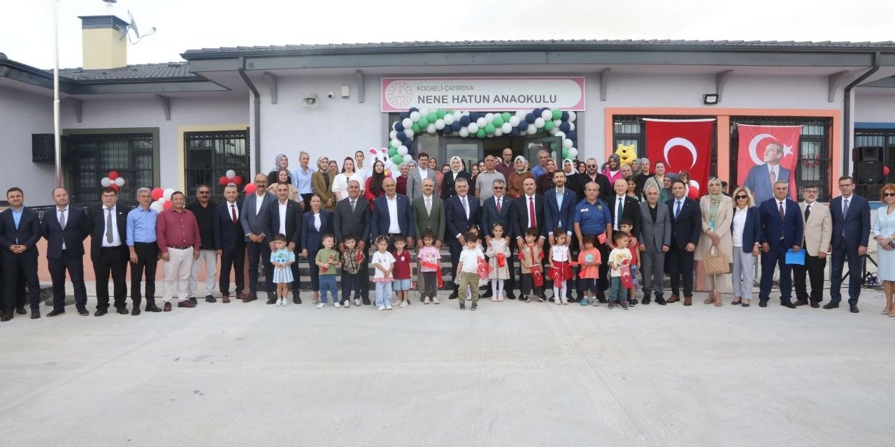 Çayırova’da yeni eğitim-öğretim döneminin ilk ders zili çaldı