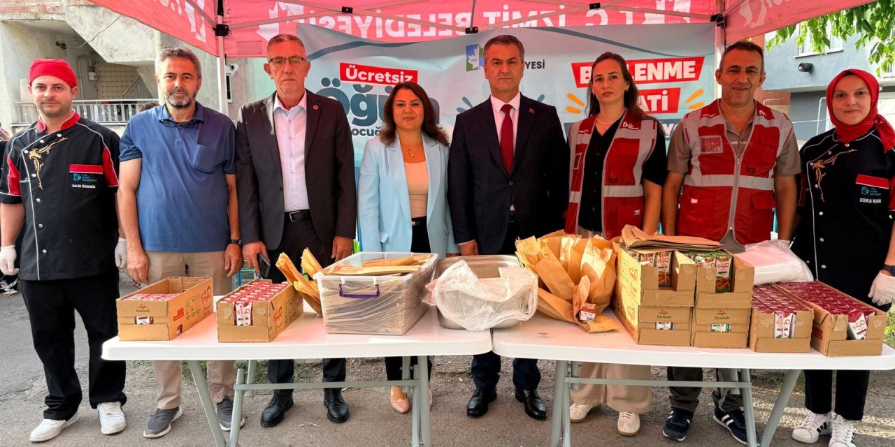 Beslenme Saati Projesi  3 okulda devam etti