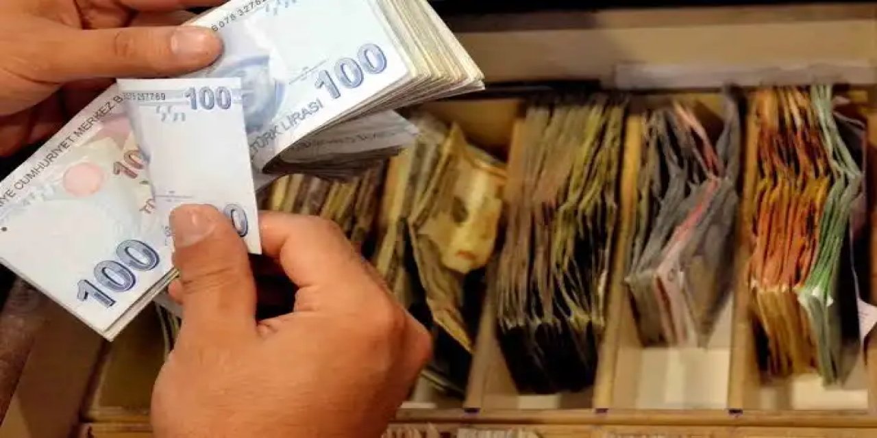 Bütçe açığı 1 trilyon 308,1 milyar TL oldu