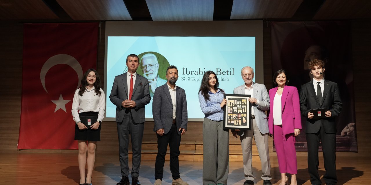 TEV İnanç Lisesinde Yeni Dönemin İlk Dersini İbrahim Betil Verdi