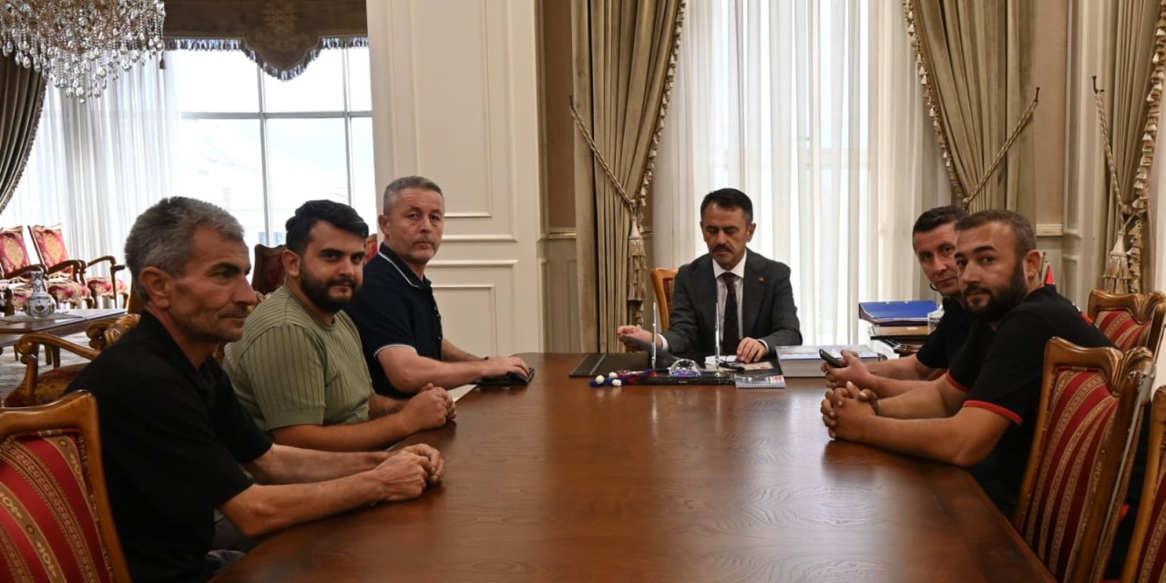 İzmit Hacıoğlu Köyü Güzelleştirme Derneğinden Vali Aktaş’a Davet