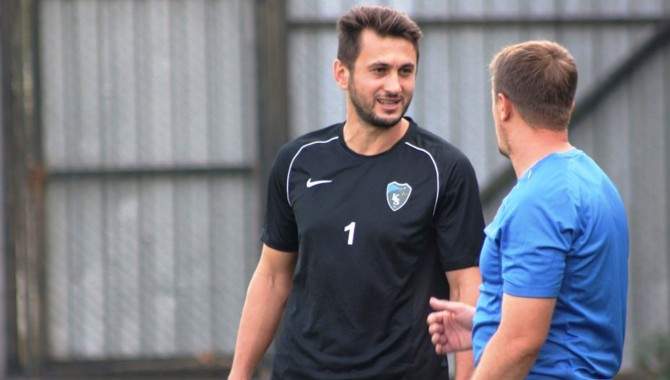 Kocaelispor'da o futbolcu kadro dışı bırakıldı!