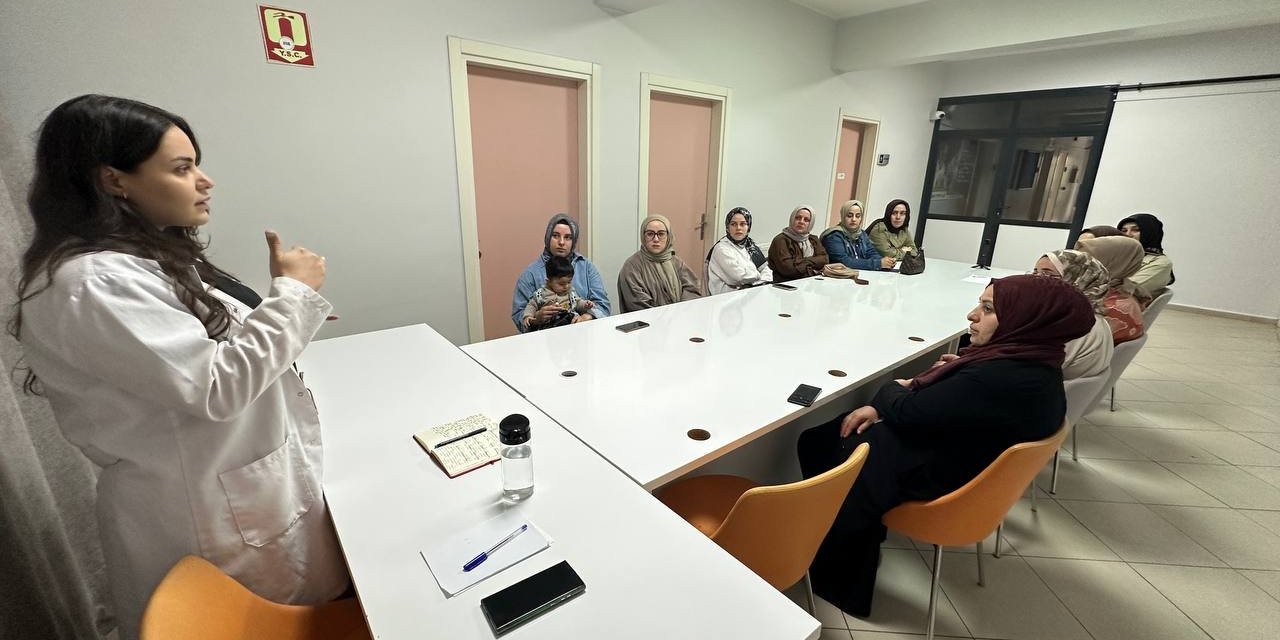 Çayırovalı veliler, rehberlik  servisi hizmetiyle bilgileniyor