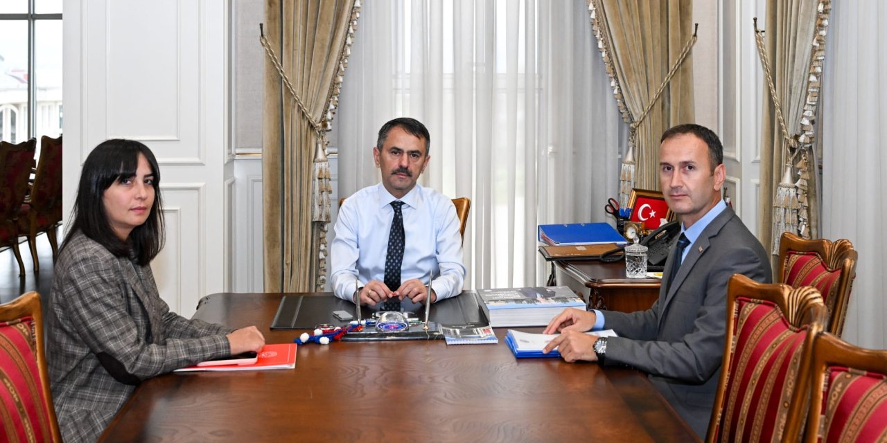 Türk PDR Derneği Kocaeli Temsilcisi Sarı’dan Vali Aktaş’a Ziyaret