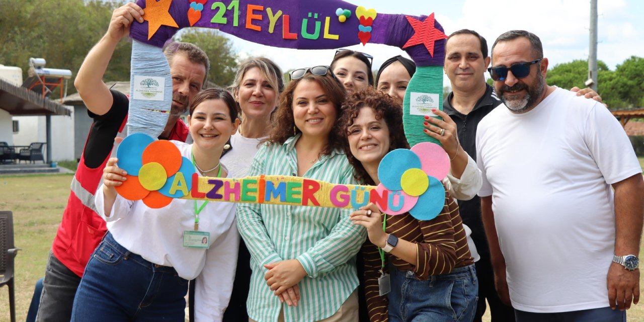 Alzheimer Yaşam Evi  sakinleri doğayla buluştu