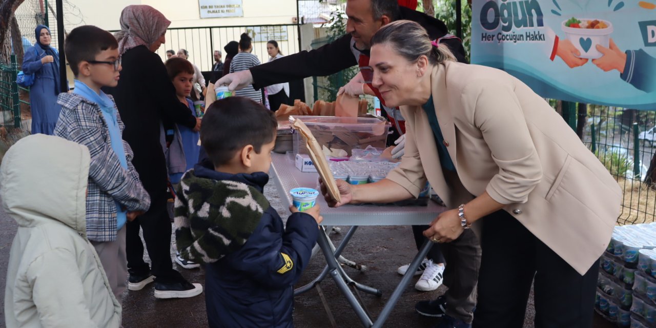Öğrencilerin beslenmesine destek sürüyor