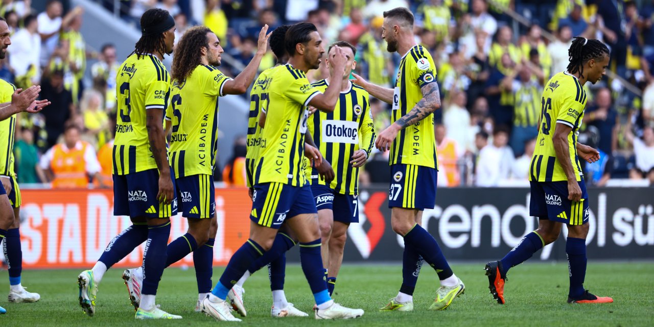 Fenerbahçe, 2 sezon sonra ilk yarıda 5 gol attı