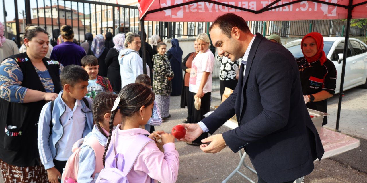 Beslenme Saati Projesi  öğrencileri ve velileri mutlu ediyor