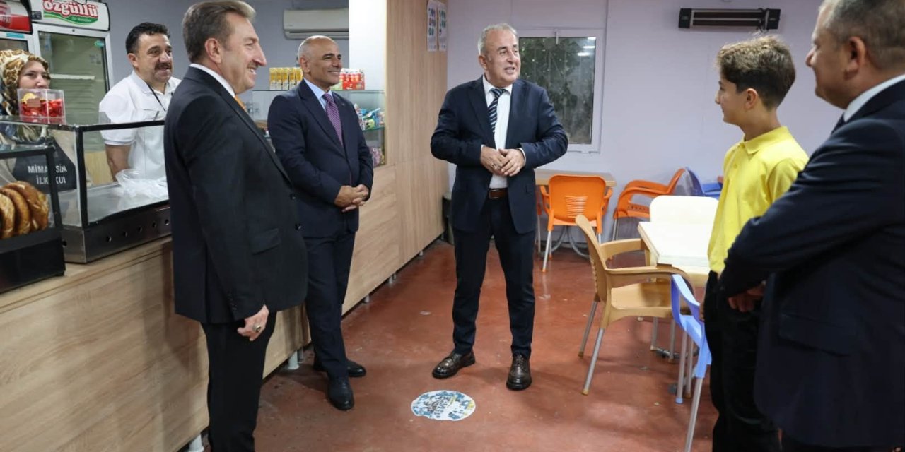 Söğüt yenilenen okul kantinini inceledi