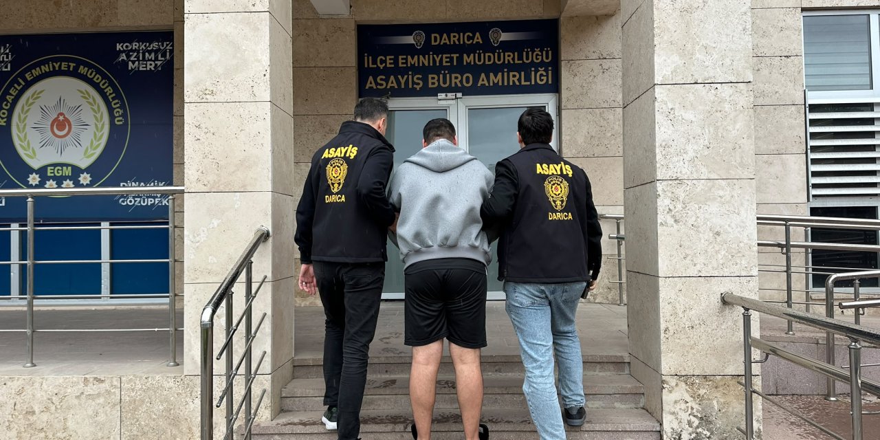 Silahlı Tehditten Aranıyordu: Tutuklandı!