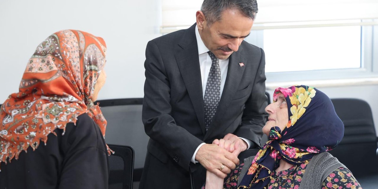 Vali Aktaş’tan Gebze Huzurevi’ne  Ziyaret