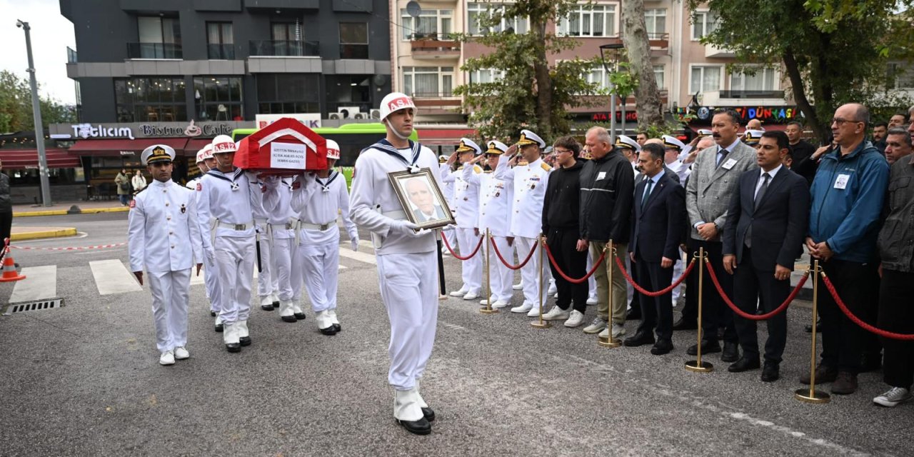 Vali Aktaş, Kıbrıs Gazisi İzzettin Tırnavalı'nın Cenaze Törenine Katıldı