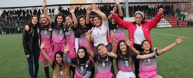 Gebze Çolakoğlu rahat kazandı 3-0