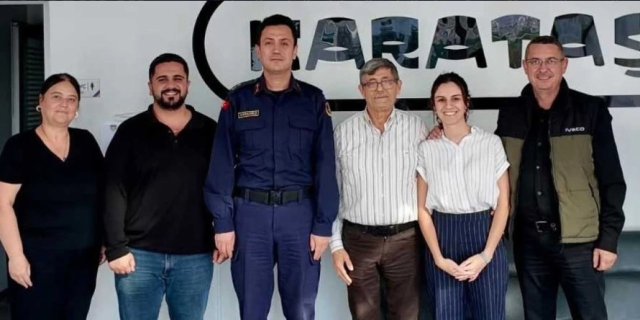 Karataş Traktöre Anlamlı Ziyaret