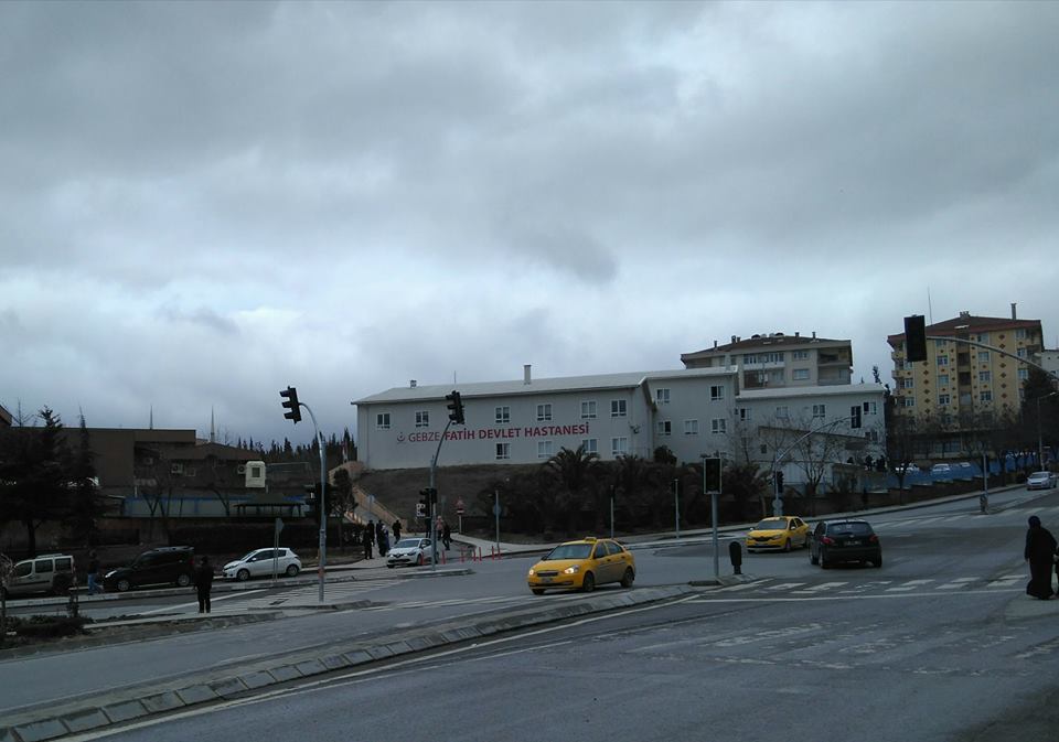 Kavşakta ışıklar yanmıyor