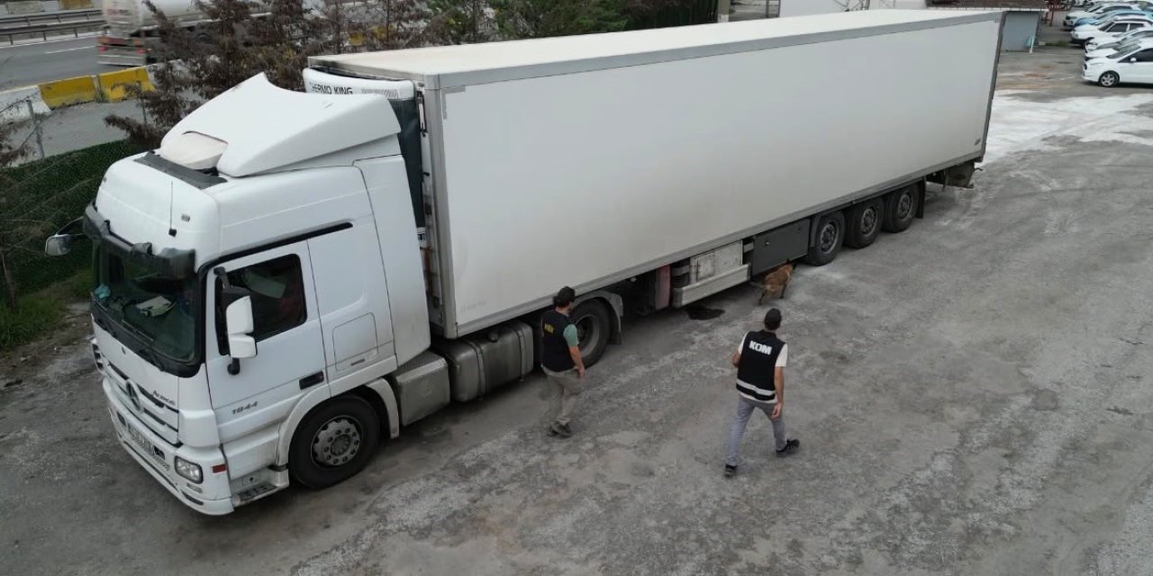 Kocaeli'de binlerce elektronik sigara tütünü ele geçirildi