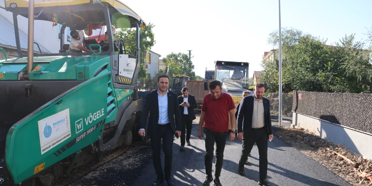 Mahallede asfalt çalışmaları sürüyor