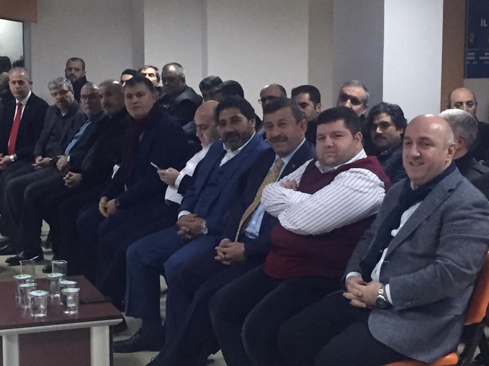 Darıca AK Parti’de referandum konuşuldu