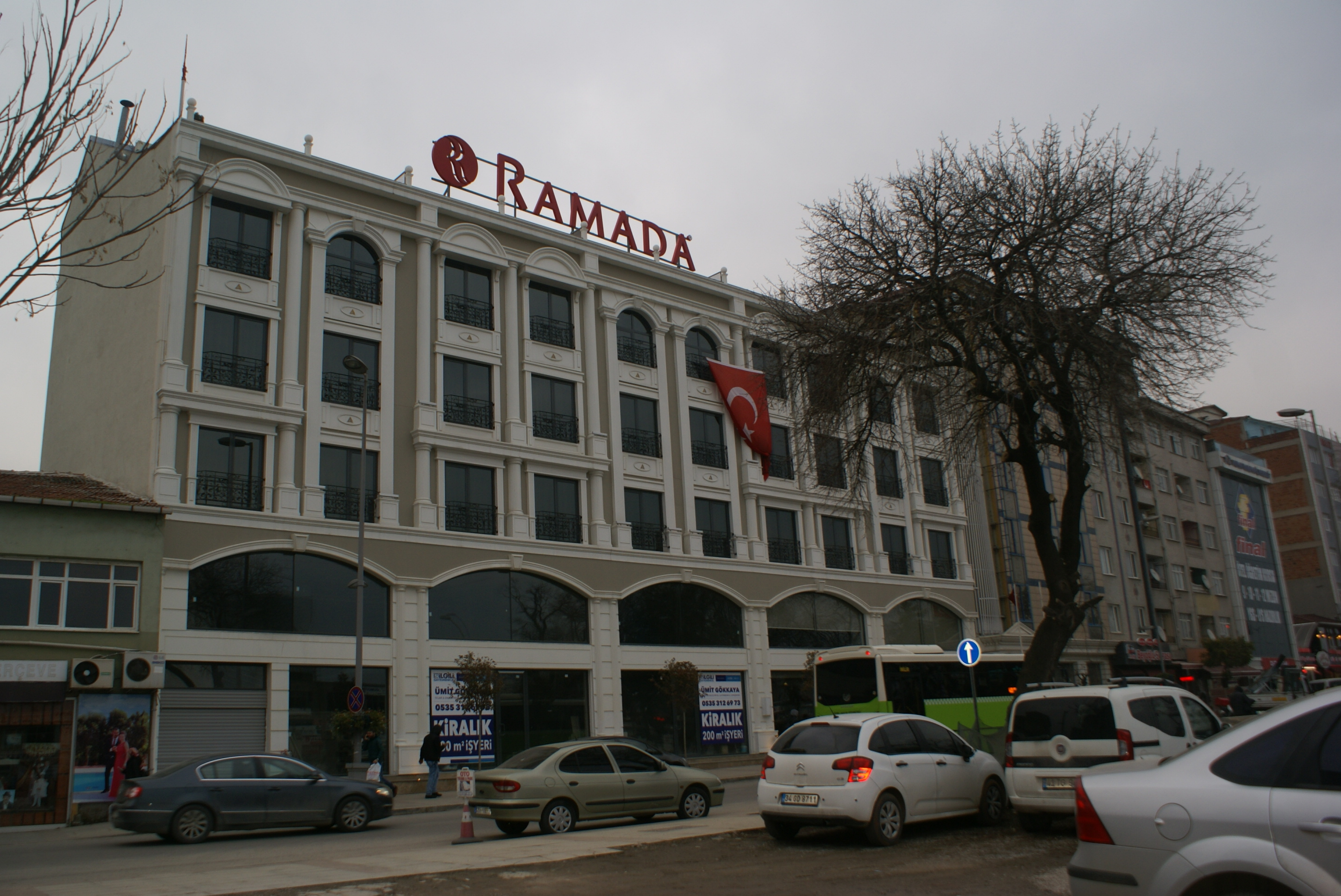 Ramada Encore bugün açılıyor