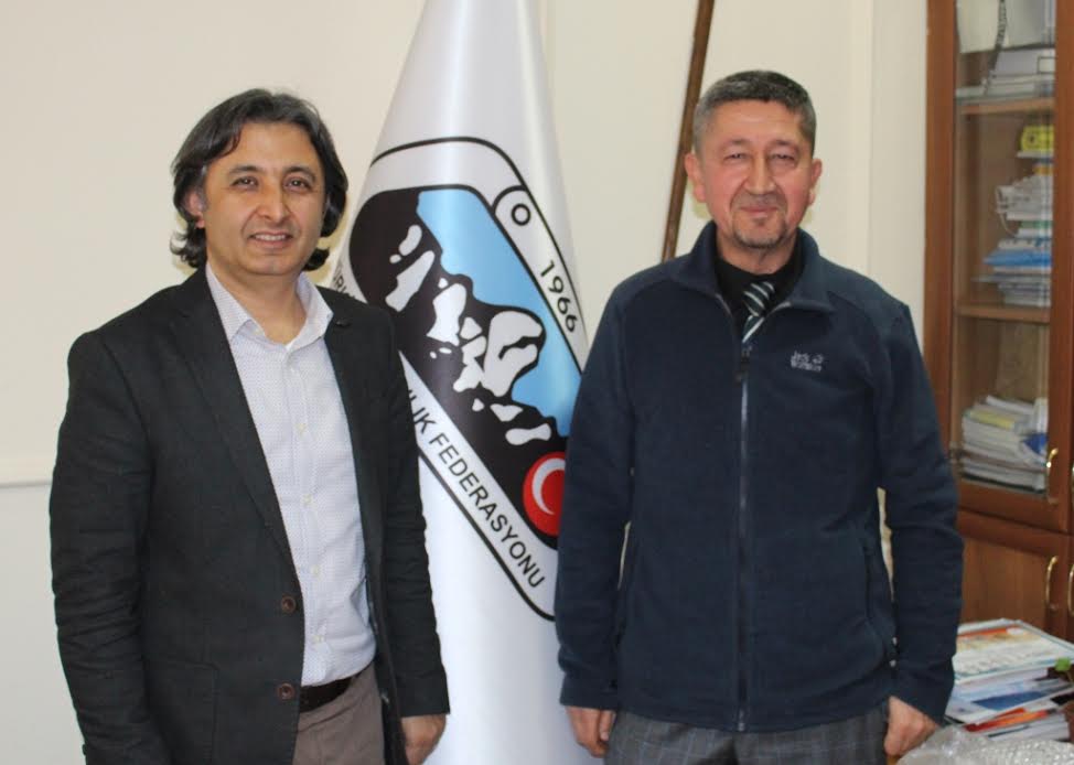 Şükür, Dağcılık Federasyonu’nu ziyaret etti.