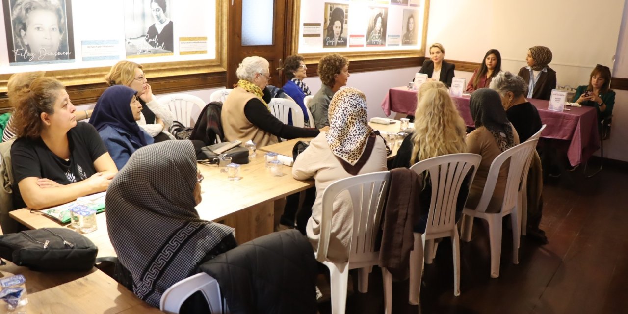 Alikahyalı kadınlar Konak  Buluşmaları’nda bir araya geldi
