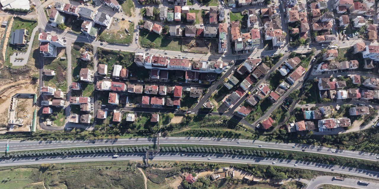 Üstyapı yenileme çalışmaları sürüyor