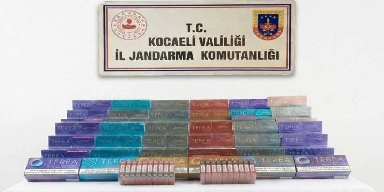 Kocaeli’de Şüpheli Araçtan 620 Bin TL’lik Kaçak Çıktı!
