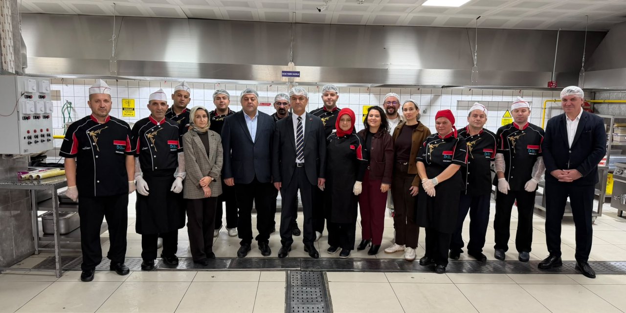 Aşevi’nde incelemelerde bulundu