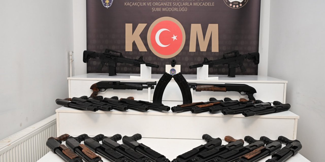 Körfez’de Silah Operasyonu: 25  Av Tüfeği Ele Geçirildi!