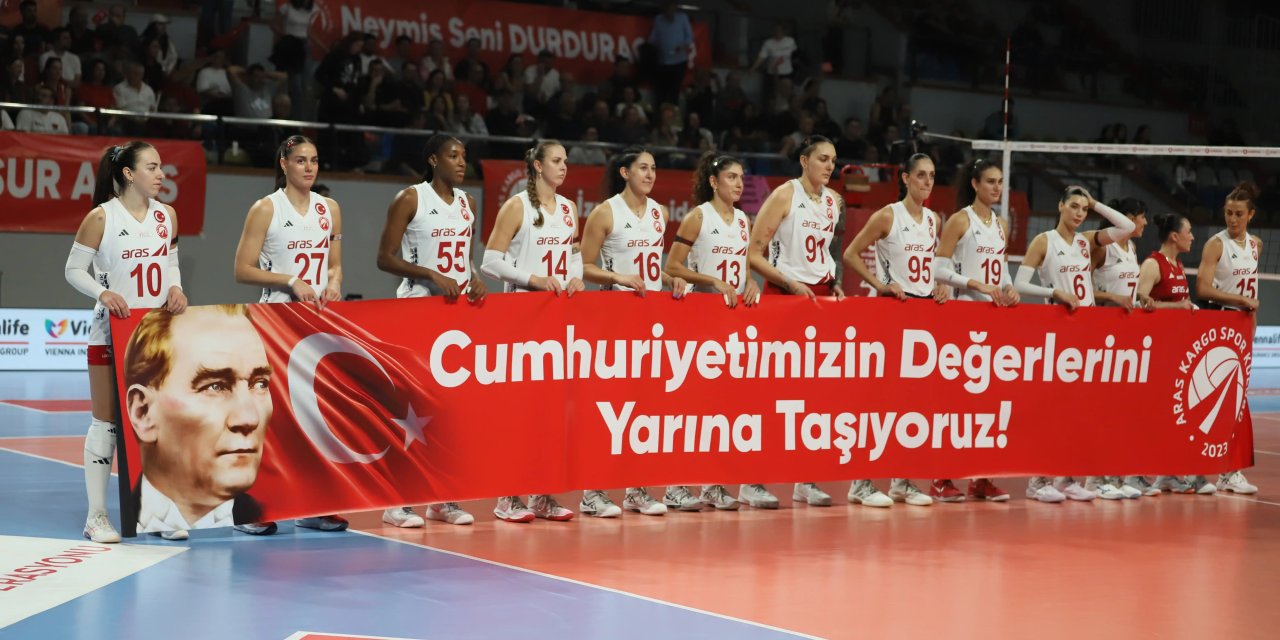 Sahada Cumhuriyet’in   103. Yılı Kutlaması