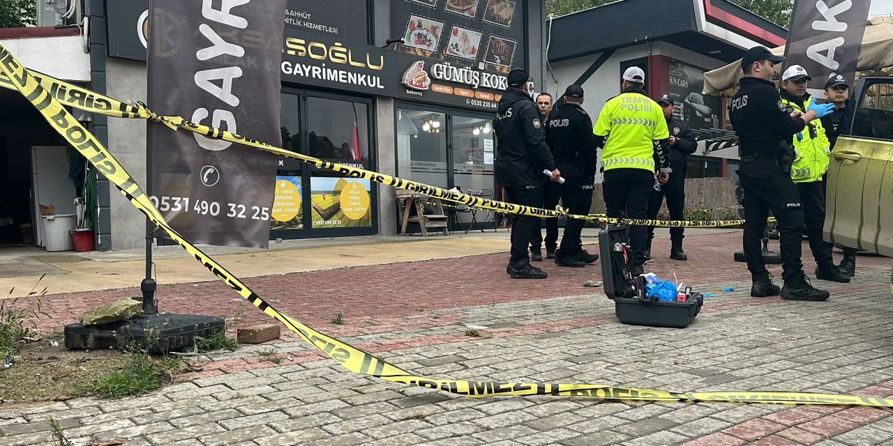 Emlak ofisinde silahlı kavga: 1 ölü, 1 yaralı