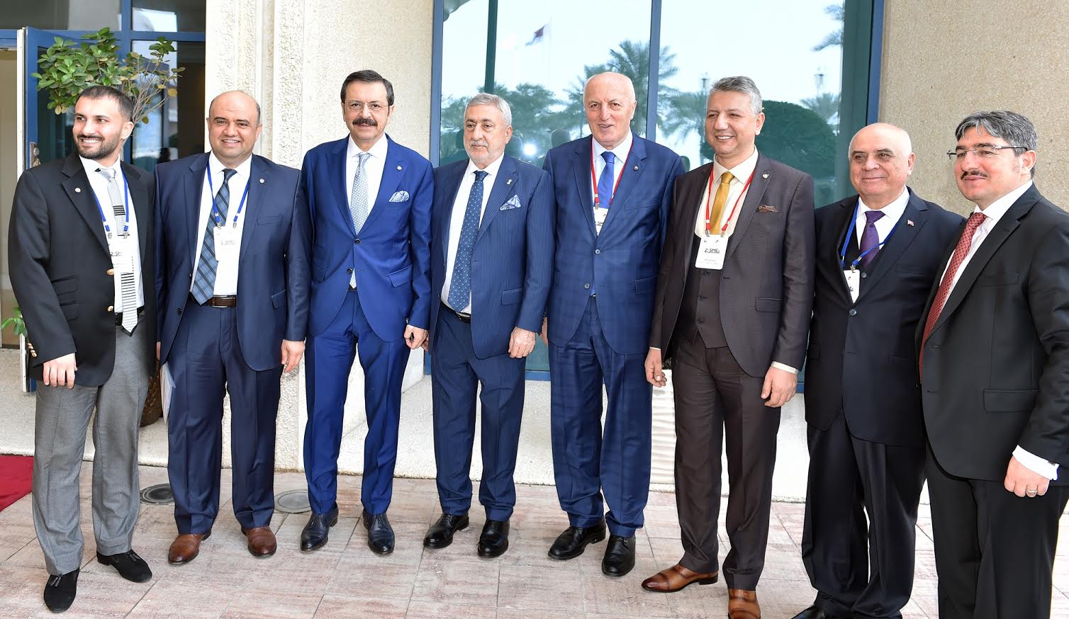 “İşadamlarımız Katar fırsatını kaçırmasın”