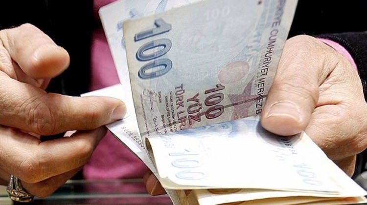 Büyükanneye maaş tarihi belli oldu