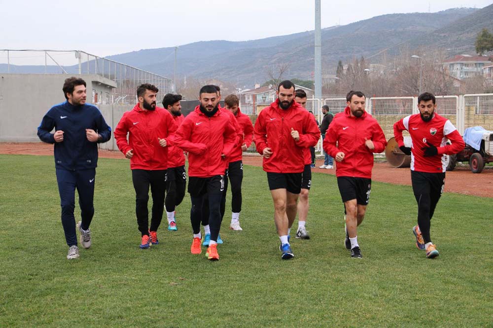 Birlikspor’da hazırlıklar Karagümrük için