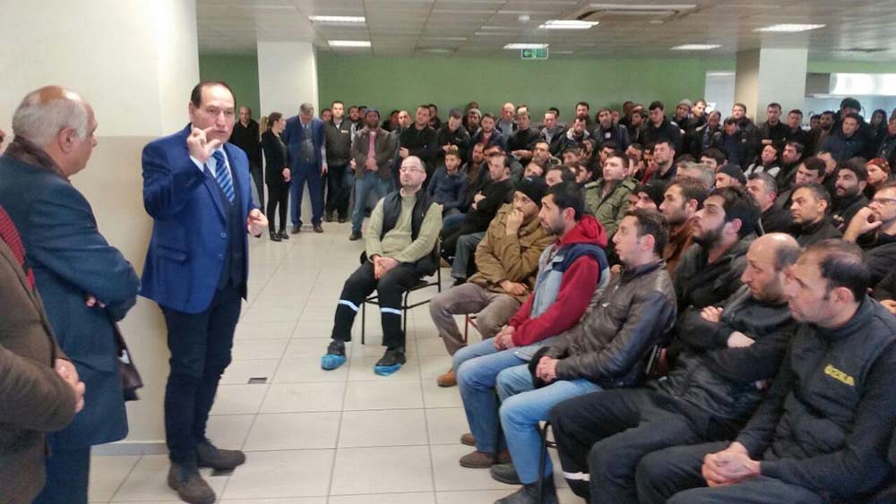 Lastik İş ilk toplu sözleşmeyi imzaladı